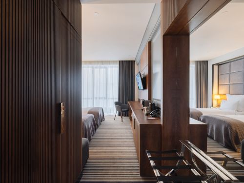Premier (two separate beds)